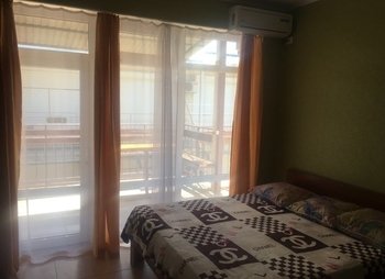 Эллинги на берегу моря в Крыму Прибрежное