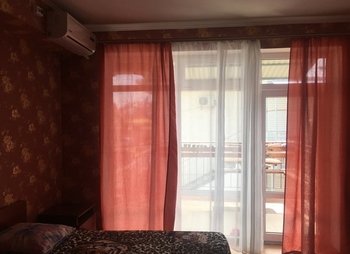 Эллинги на берегу моря в Крыму Прибрежное